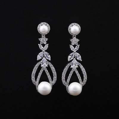 Zircon 925 silver pierced pearl earrings white and gold