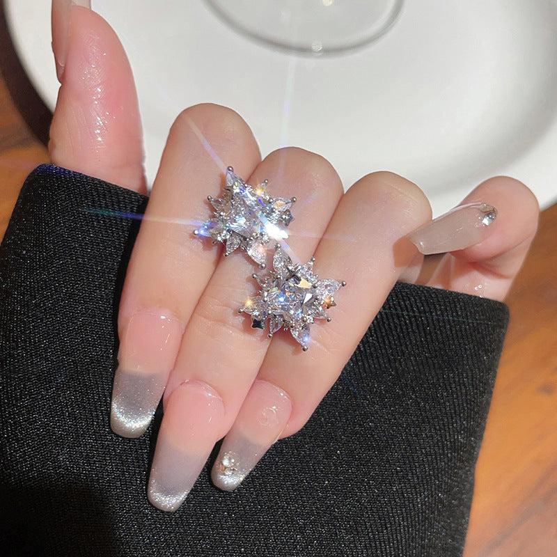 Sparking Snowflake Shiny Zircon  Firework Earring