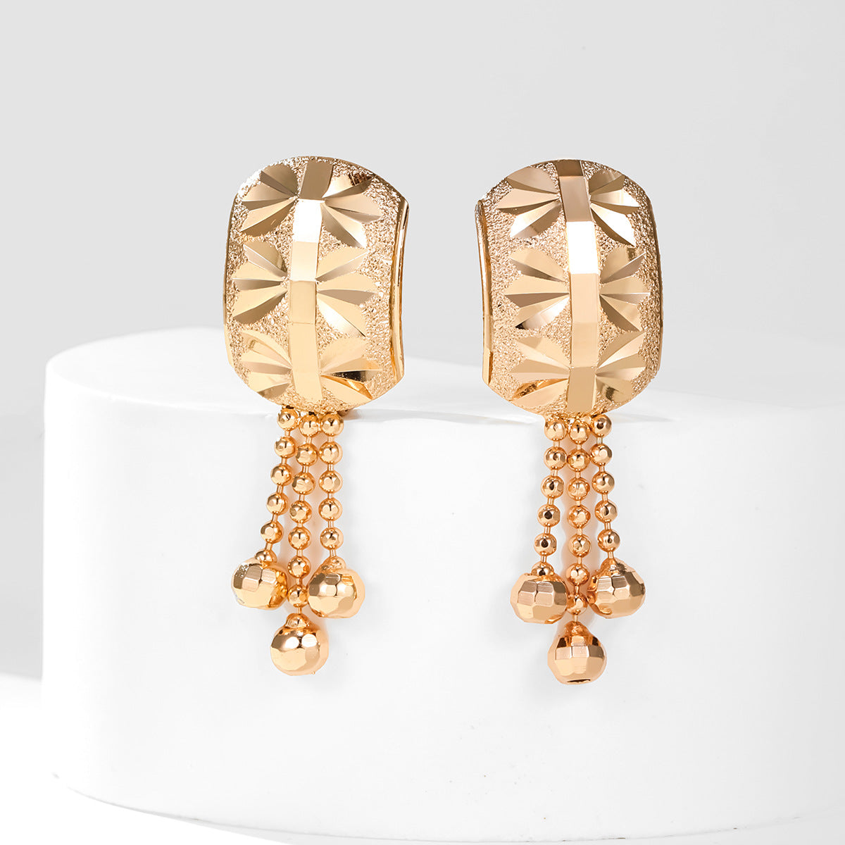 Graceful Personality Zircon Earrings