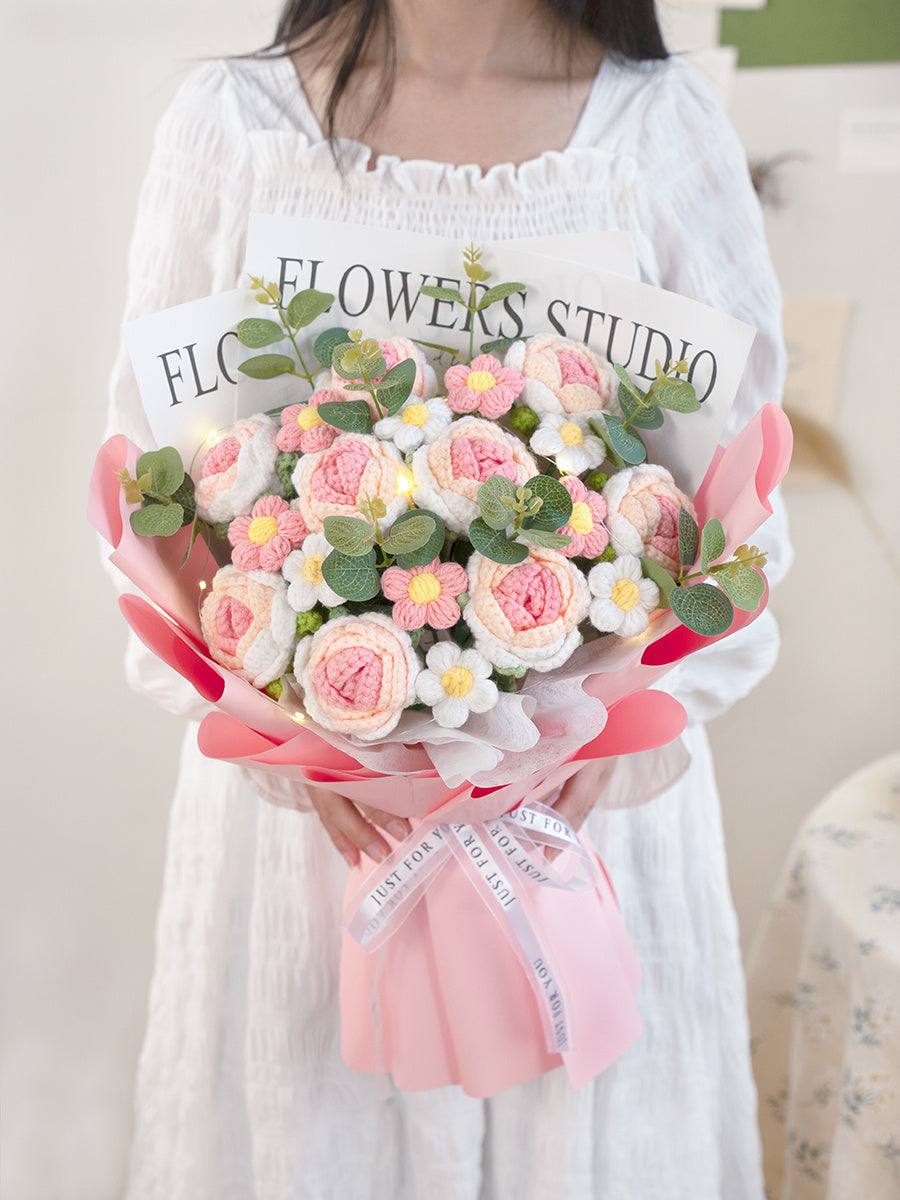 Pink Knitted Wool Bouquet Rose FINISHED PRODUCT