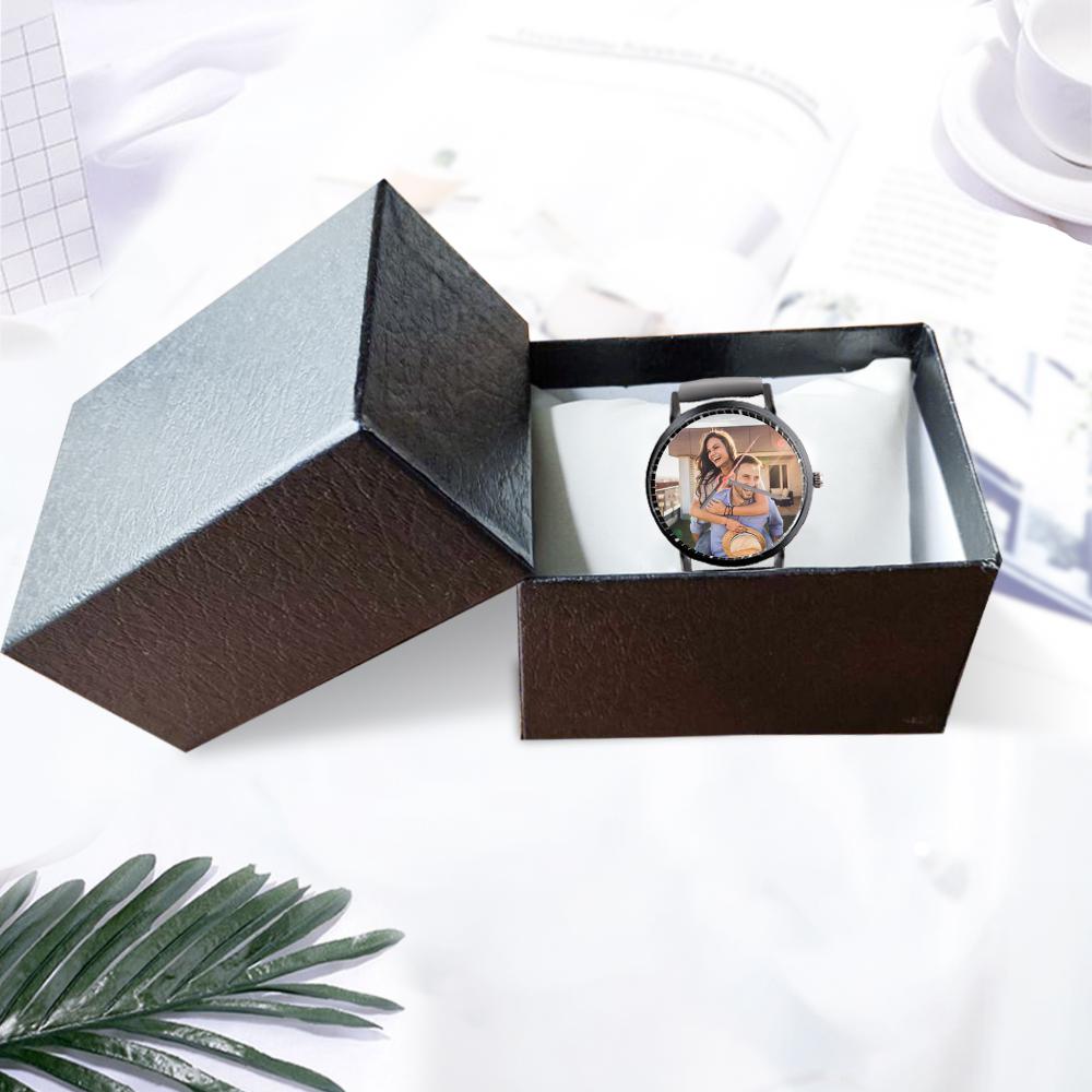 custom black plastic band quartz watch (gift box available)