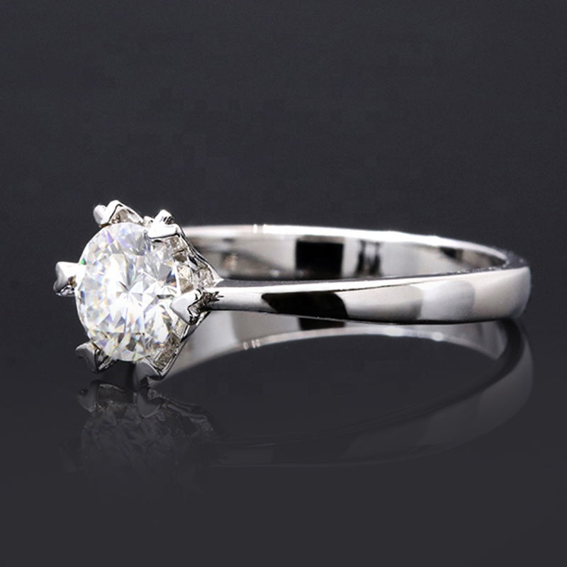 classic flower-shape head s925 1ct  moissanite diamond ring with cert. (box included)