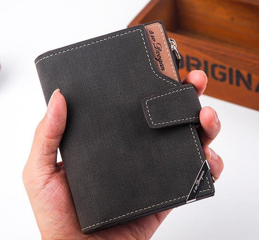 wallet with zipper coin pocket